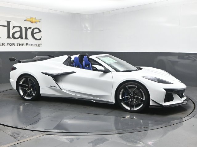 2027 Chevrolet Corvette Z06 3LZ Convertible RWD - $157,755