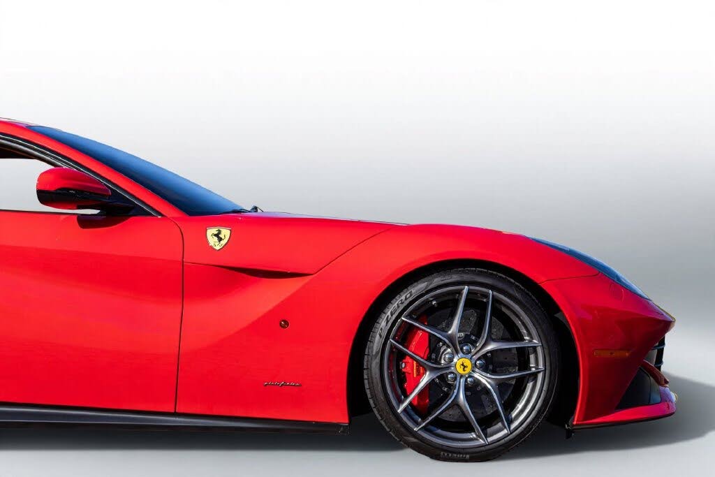 2016 Ferrari F12 Berlinetta Coupe photo 16