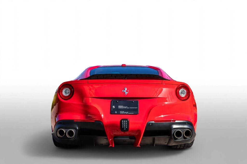 2016 Ferrari F12 Berlinetta Coupe photo 21