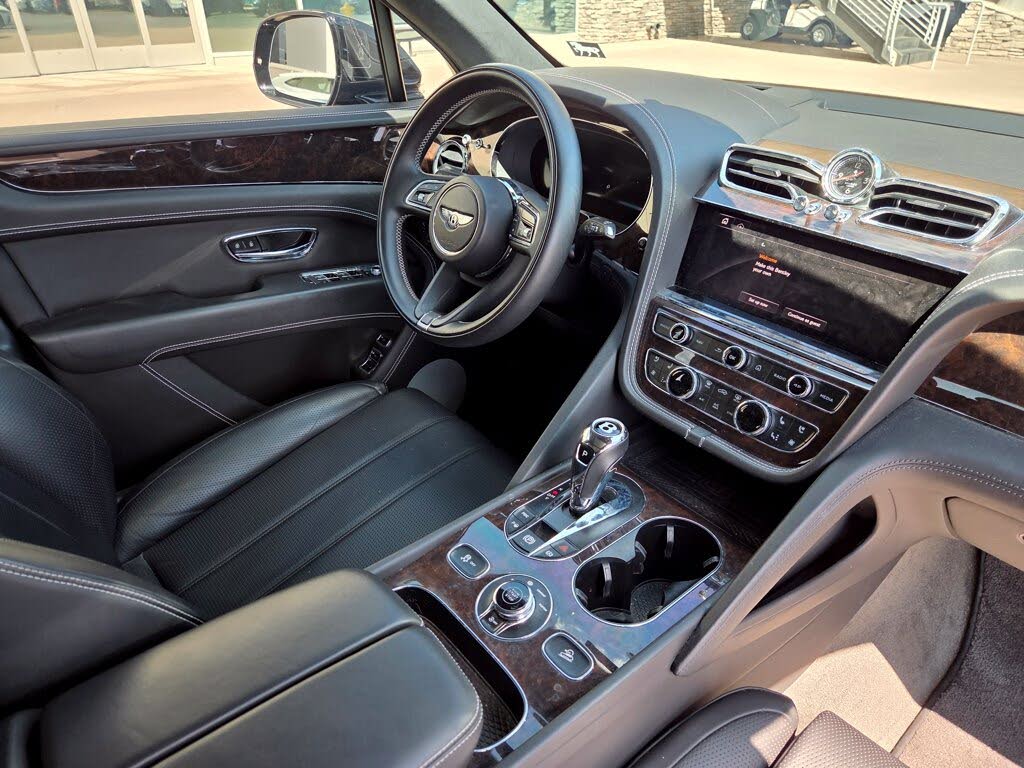 2021 Bentley Bentayga V8 AWD photo 15