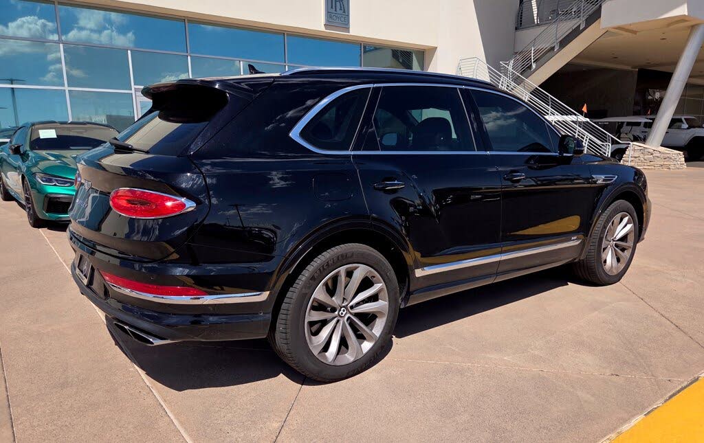 2021 Bentley Bentayga V8 AWD photo 10