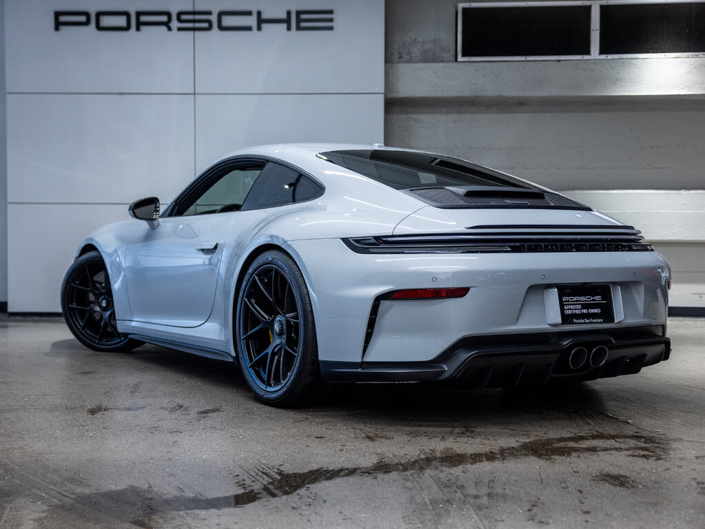 2026 Porsche 911 GT3 Coupe RWD photo 3