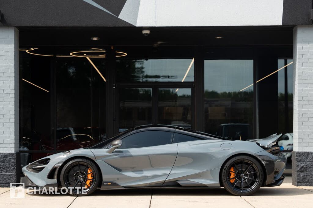 2021 McLaren 765LT RWD