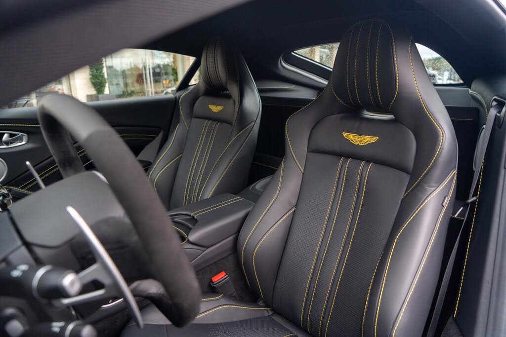2023 Aston Martin Vantage V8 Coupe RWD photo 3