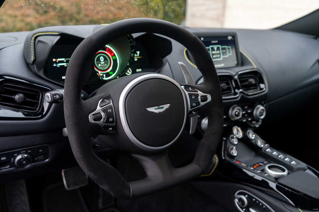 2023 Aston Martin Vantage V8 Coupe RWD photo 8