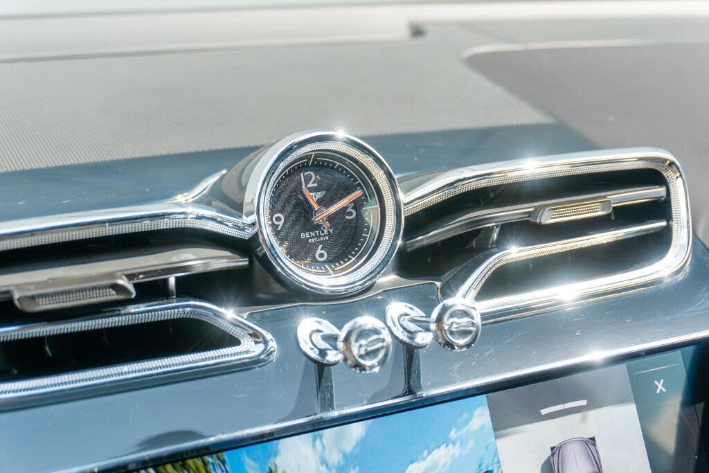 2023 Bentley Bentayga Speed AWD photo 17