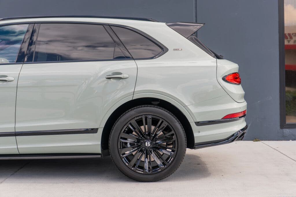 2023 Bentley Bentayga Speed AWD photo 21