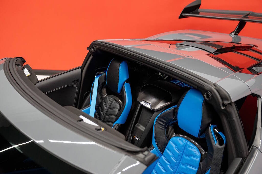 2025 Chevrolet Corvette Z06 2LZ Coupe RWD photo 11