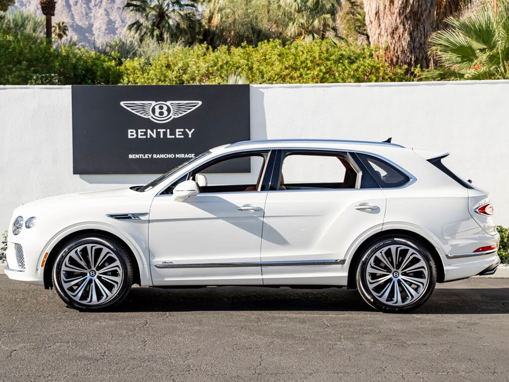 2027 Bentley Bentayga Azure V8 AWD photo 13