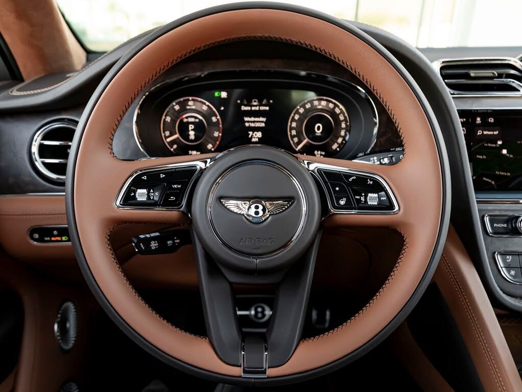 2027 Bentley Bentayga Azure V8 AWD photo 19