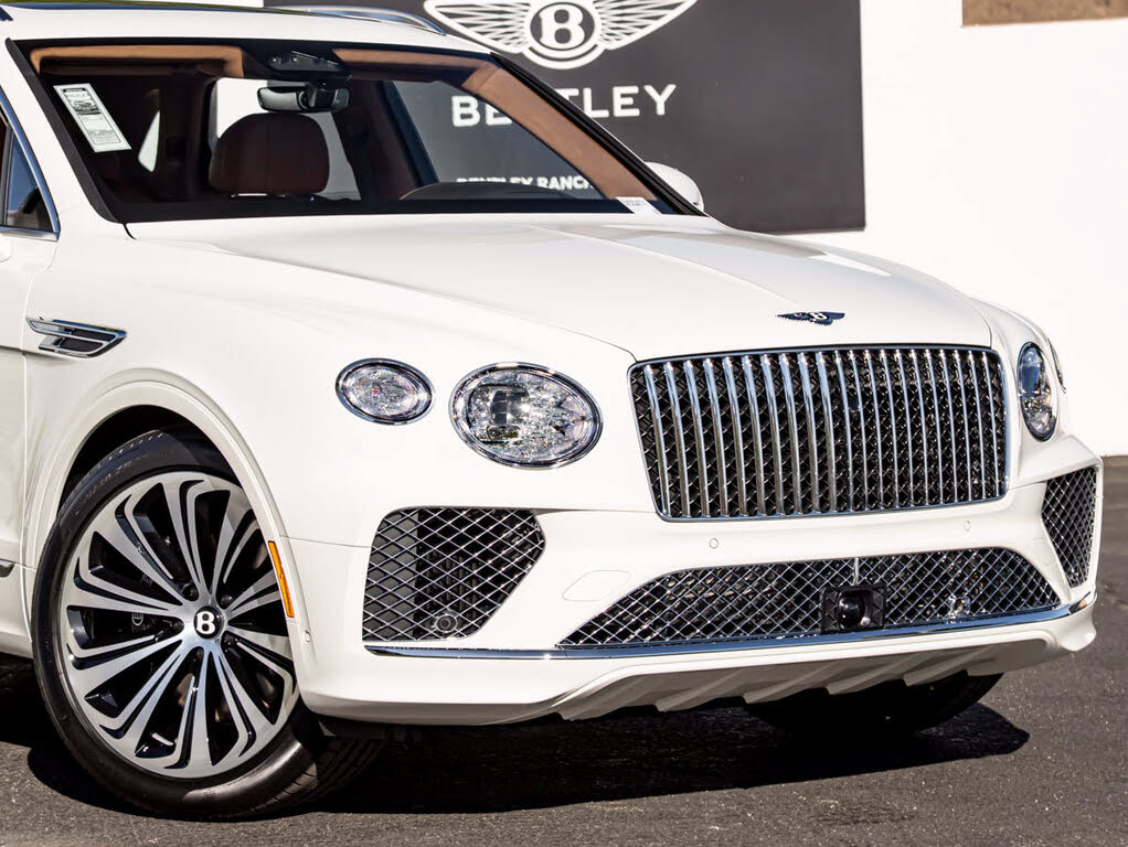 2027 Bentley Bentayga Azure V8 AWD photo 8