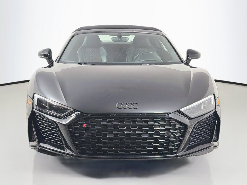 2023 Audi R8 V10 Performance Spyder RWD photo 2 of 24