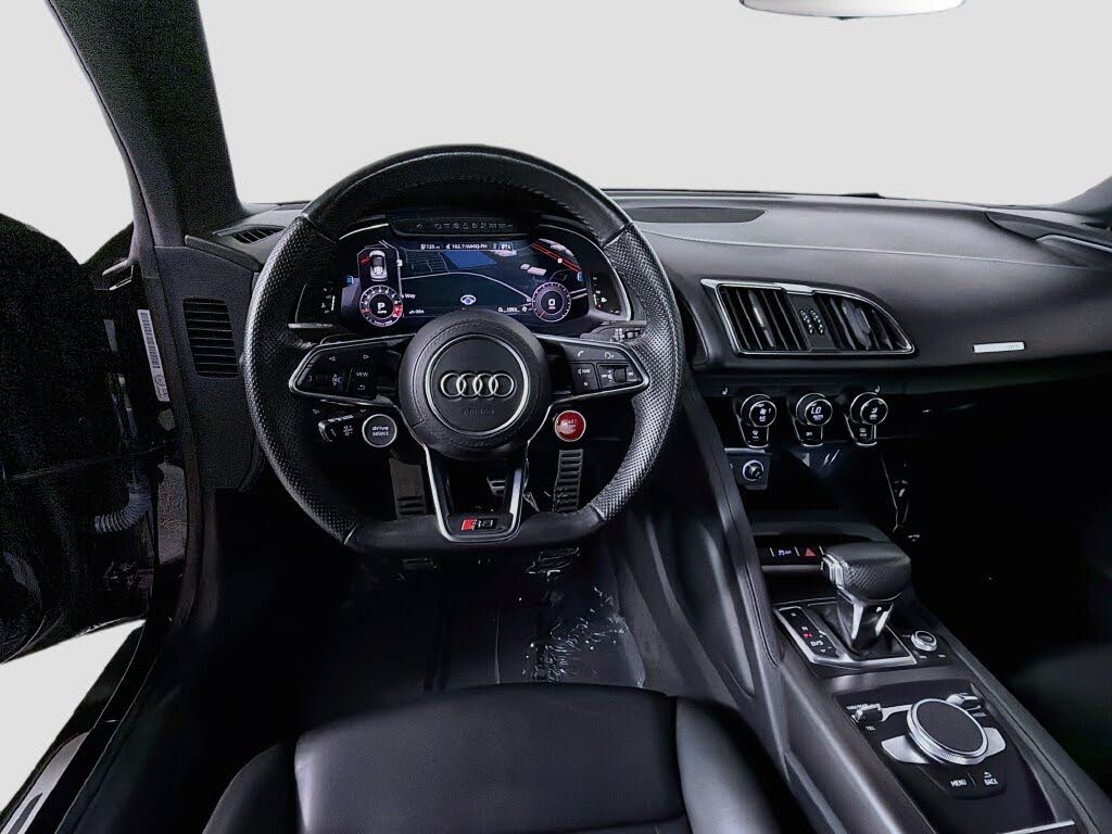 2023 Audi R8 V10 Performance Spyder RWD photo 11 of 24