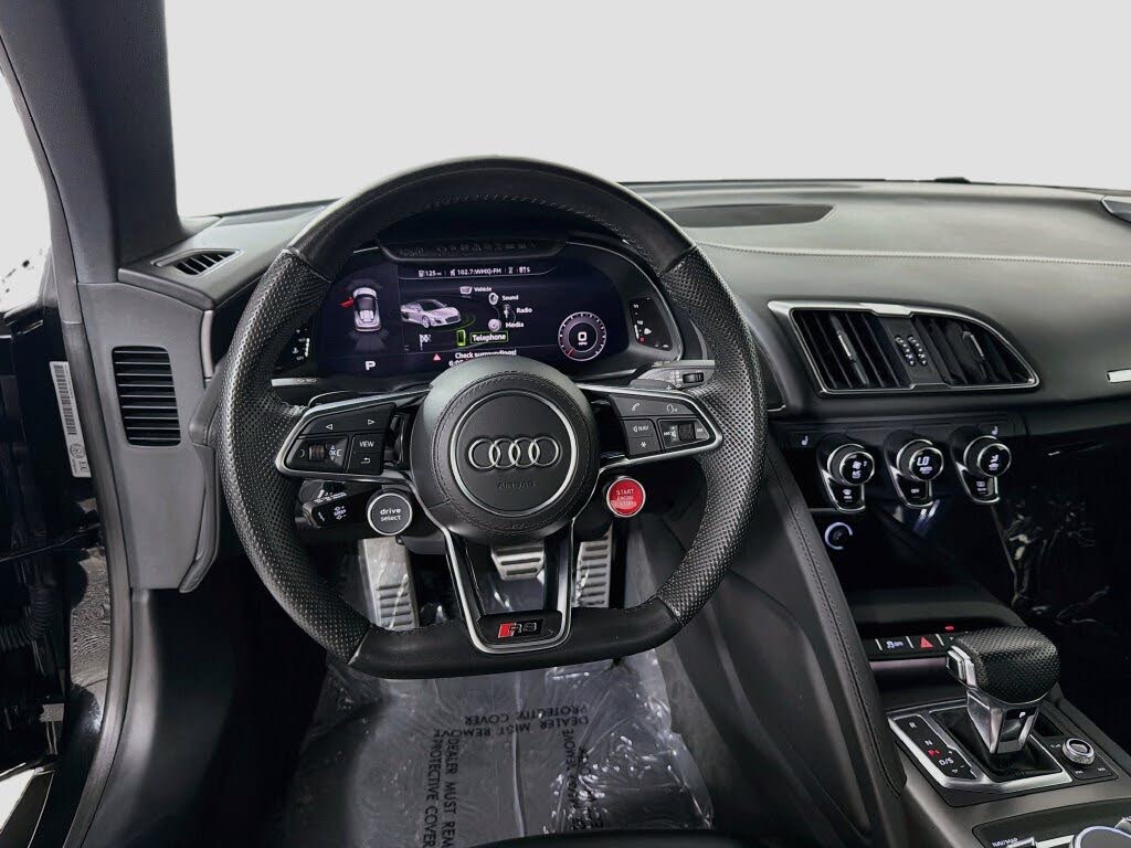 2023 Audi R8 V10 Performance Spyder RWD photo 20 of 24