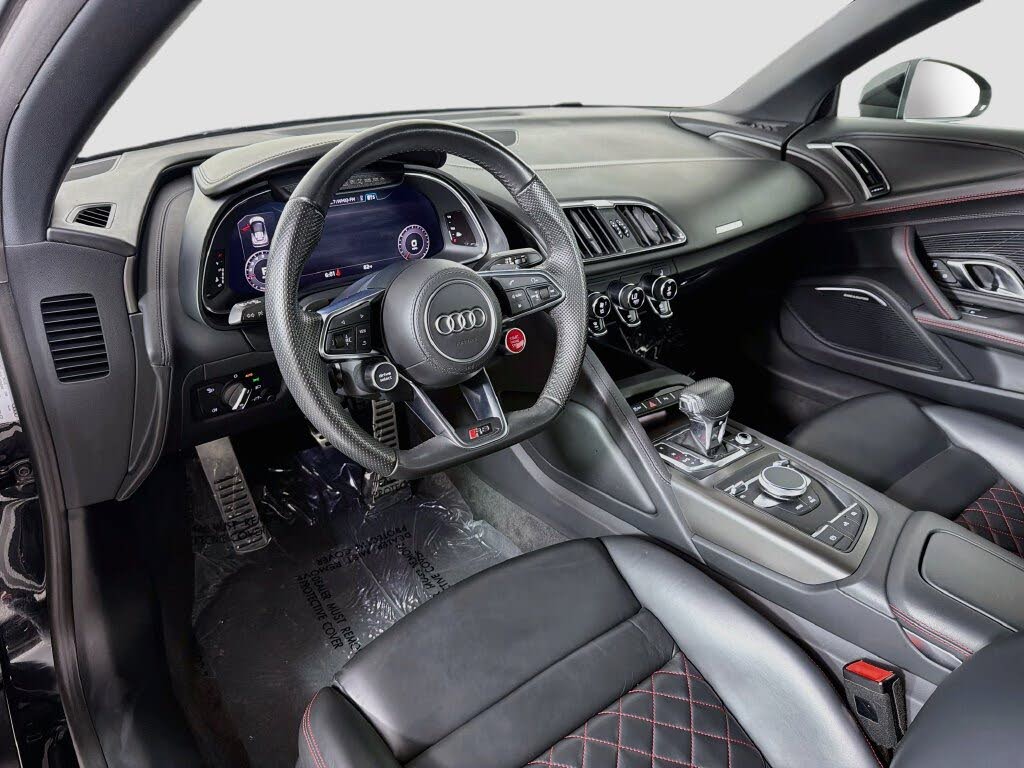 2023 Audi R8 V10 Performance Spyder RWD photo 9 of 24