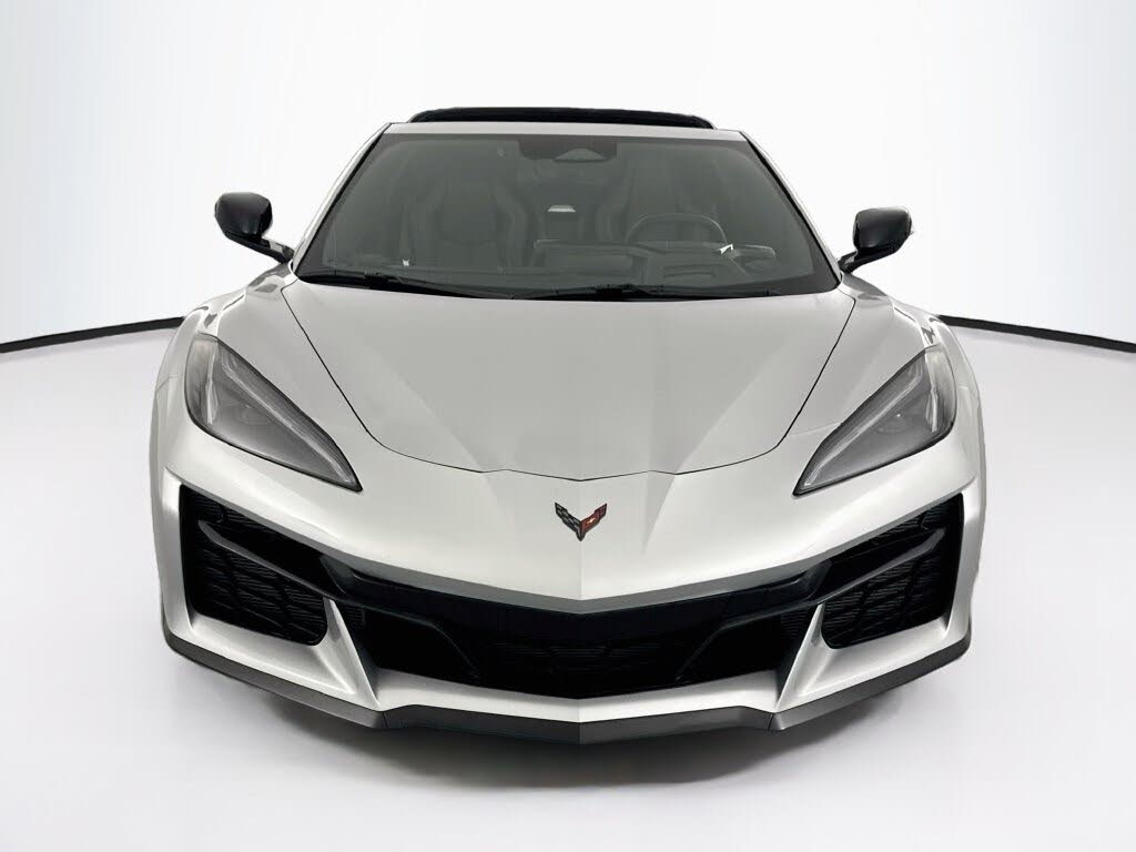 2026 Chevrolet Corvette Z06 1LZ Coupe RWD photo 2