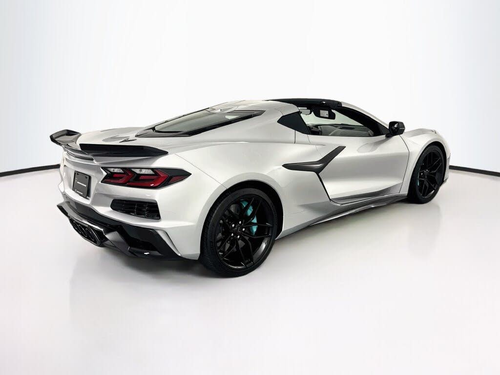 2026 Chevrolet Corvette Z06 1LZ Coupe RWD photo 5