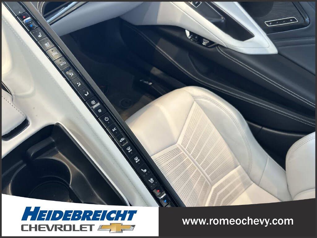 2023 Chevrolet Corvette Z06 3LZ Convertible RWD photo 24