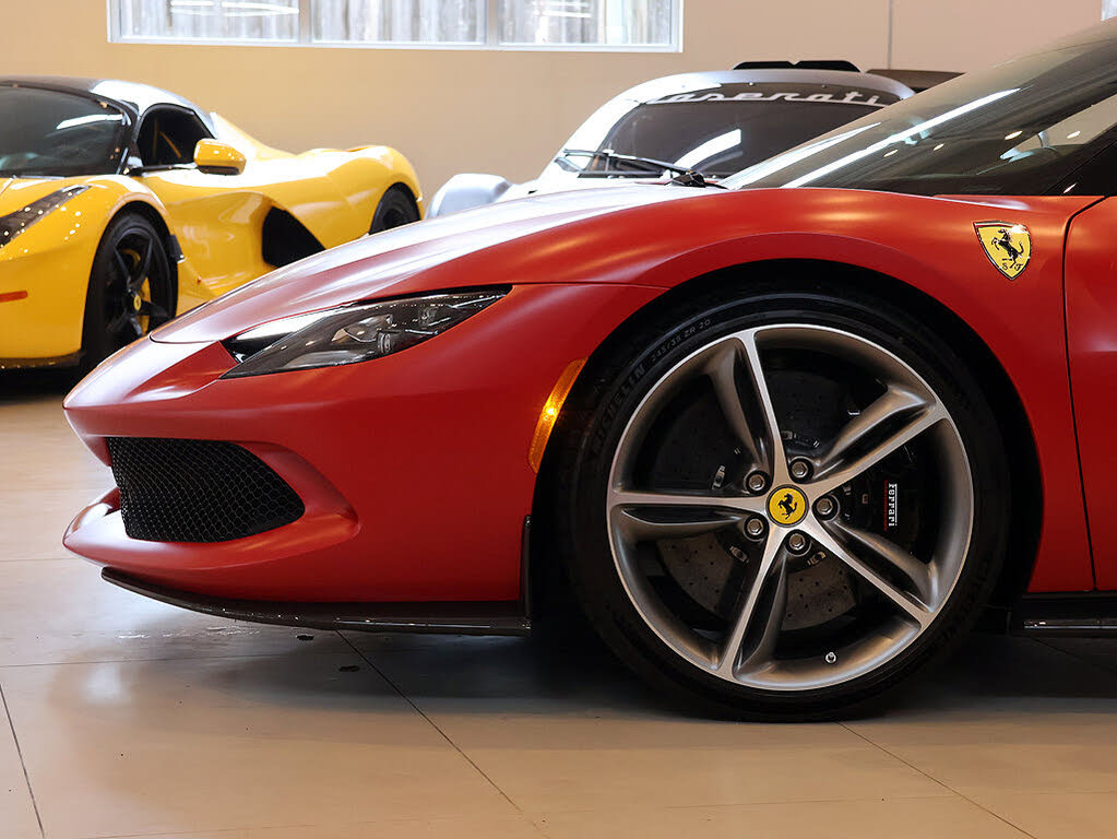 2022 Ferrari 296 GTB RWD photo 19 of 24