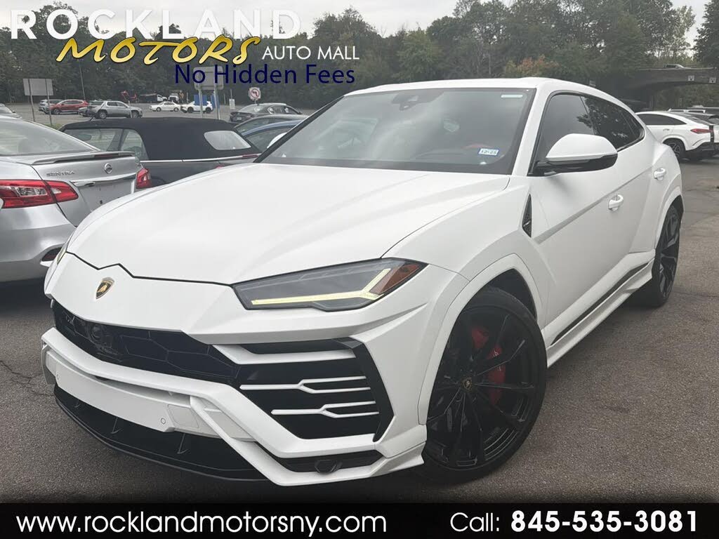 2022 Lamborghini Urus AWD