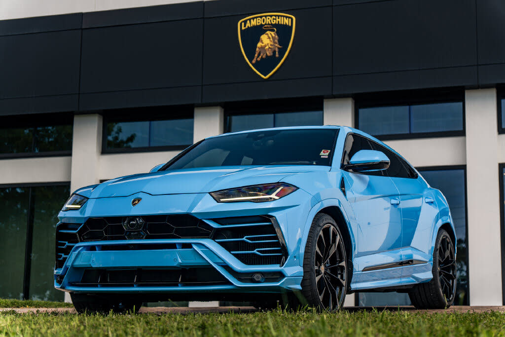 2022 Lamborghini Urus AWD