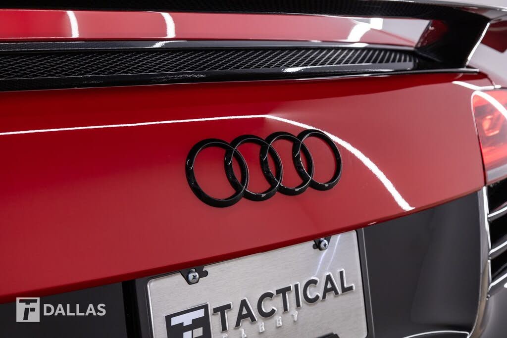 2014 Audi R8 quattro V10 Coupe AWD photo 12 of 24