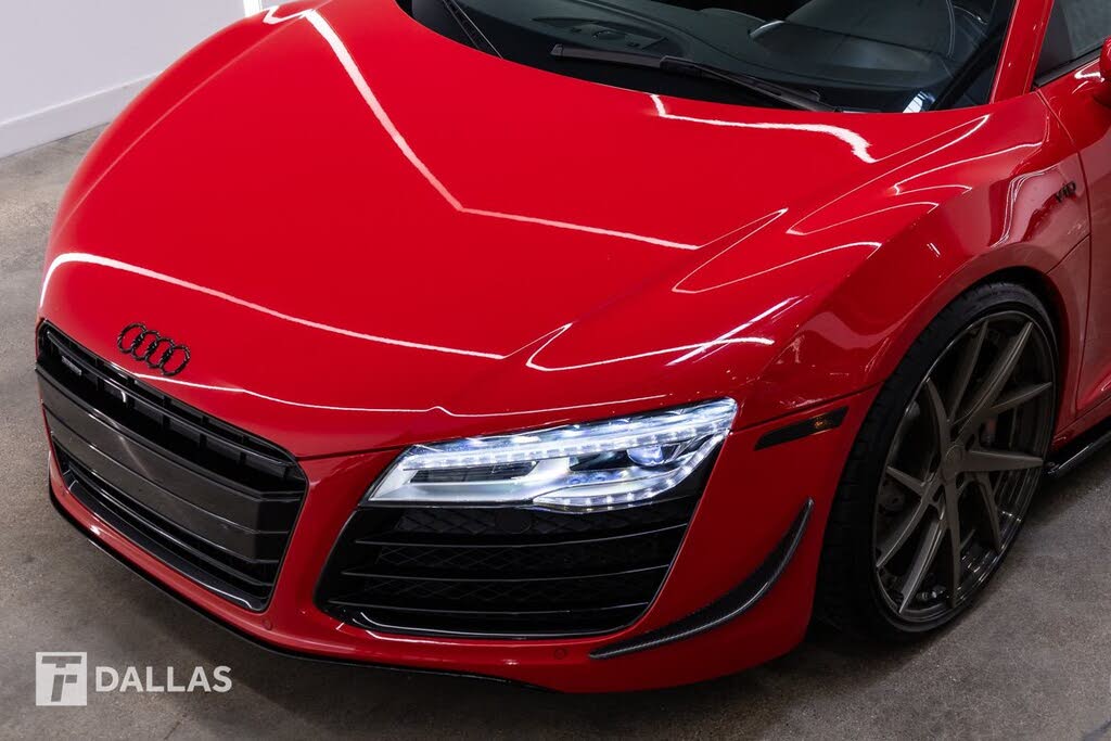 2014 Audi R8 quattro V10 Coupe AWD photo 3 of 24