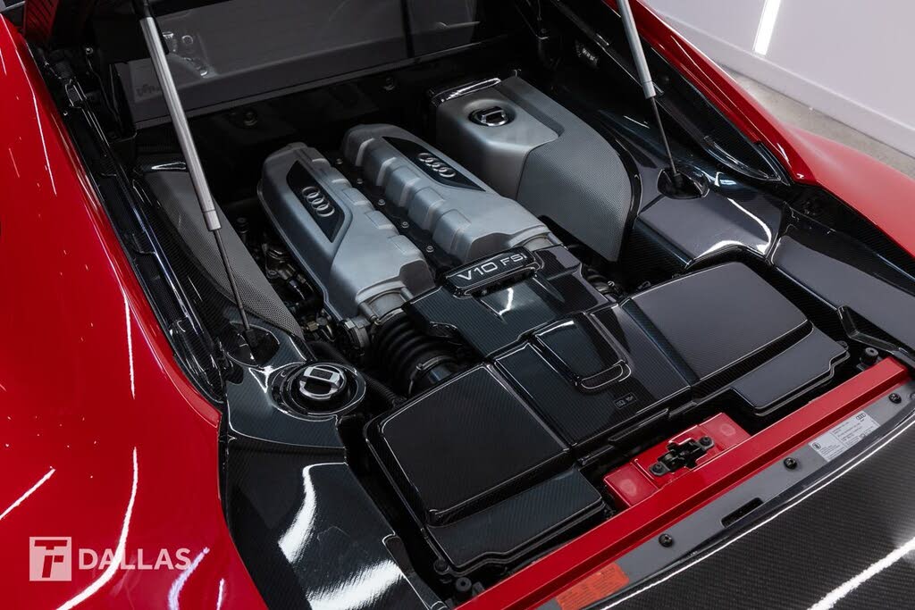 2014 Audi R8 quattro V10 Coupe AWD photo 9 of 24