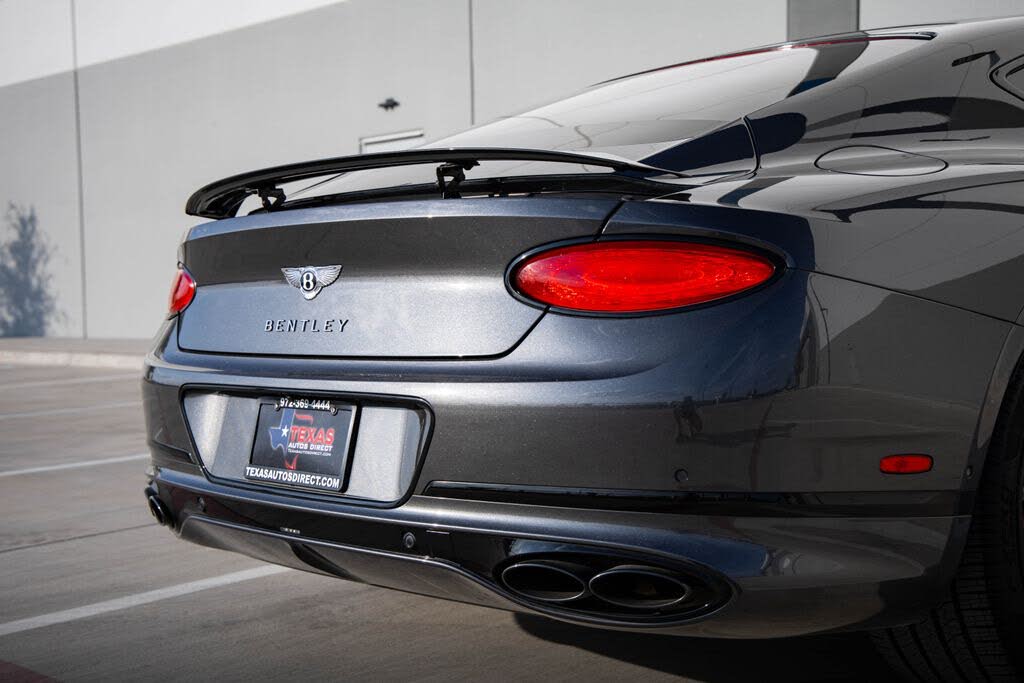 2022 Bentley Continental GT V8 AWD photo 11
