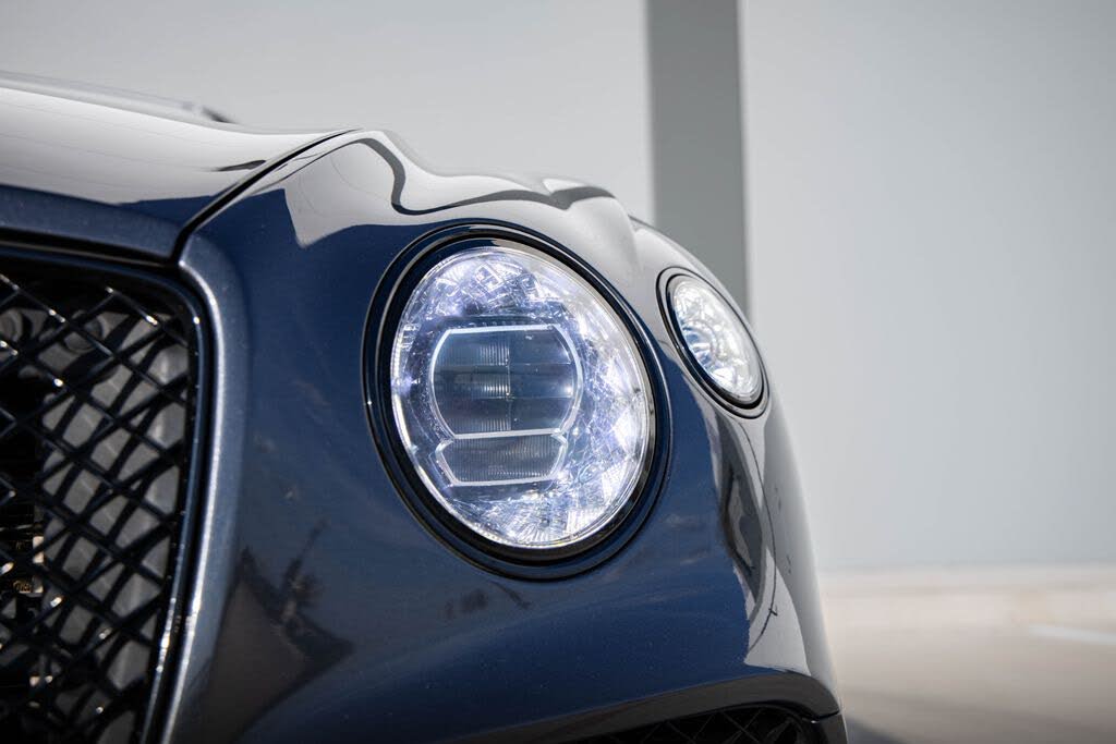 2022 Bentley Continental GT V8 AWD photo 4