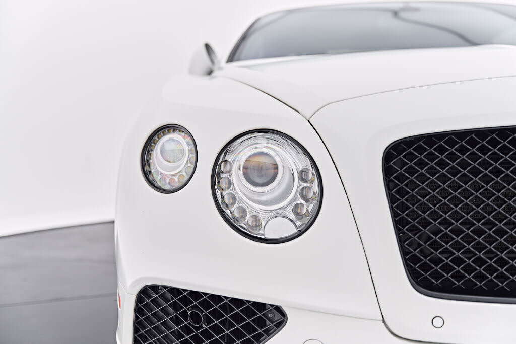 2017 Bentley Continental GT V8 AWD photo 19