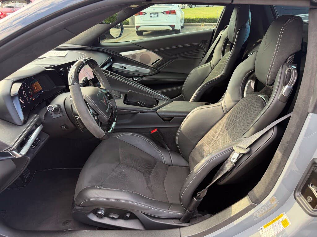 2025 Chevrolet Corvette Z06 3LZ Convertible RWD photo 12