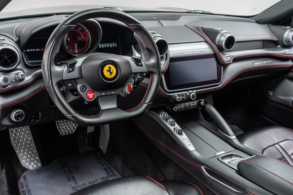 2019 Ferrari GTC4Lusso AWD photo 13