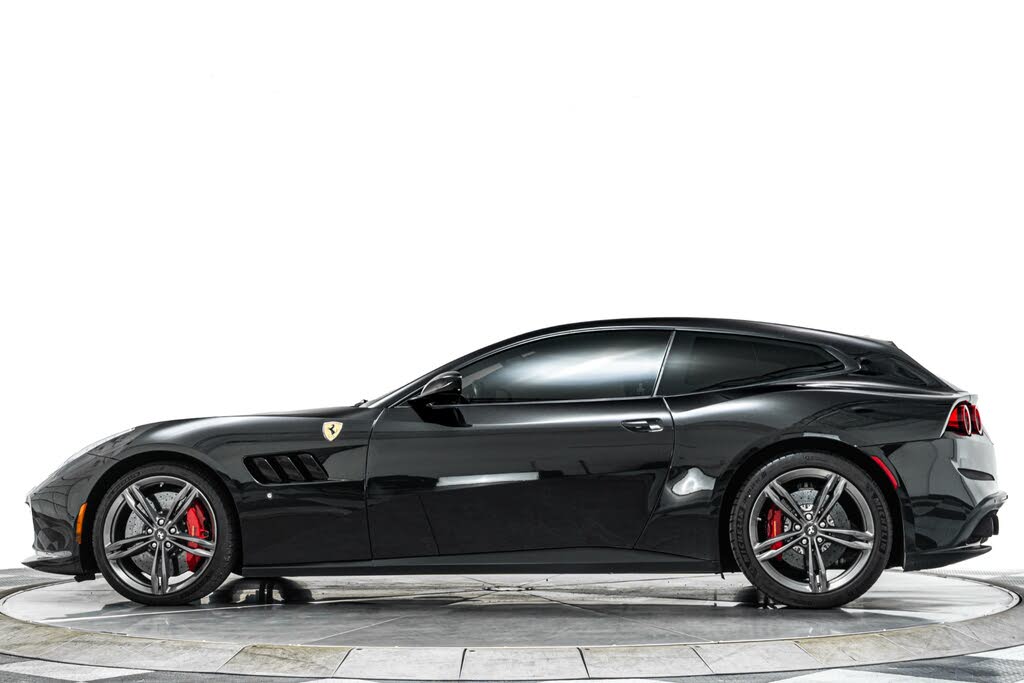 2019 Ferrari GTC4Lusso AWD photo 6