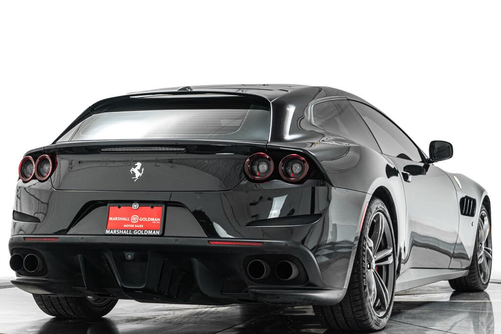 2019 Ferrari GTC4Lusso AWD photo 9