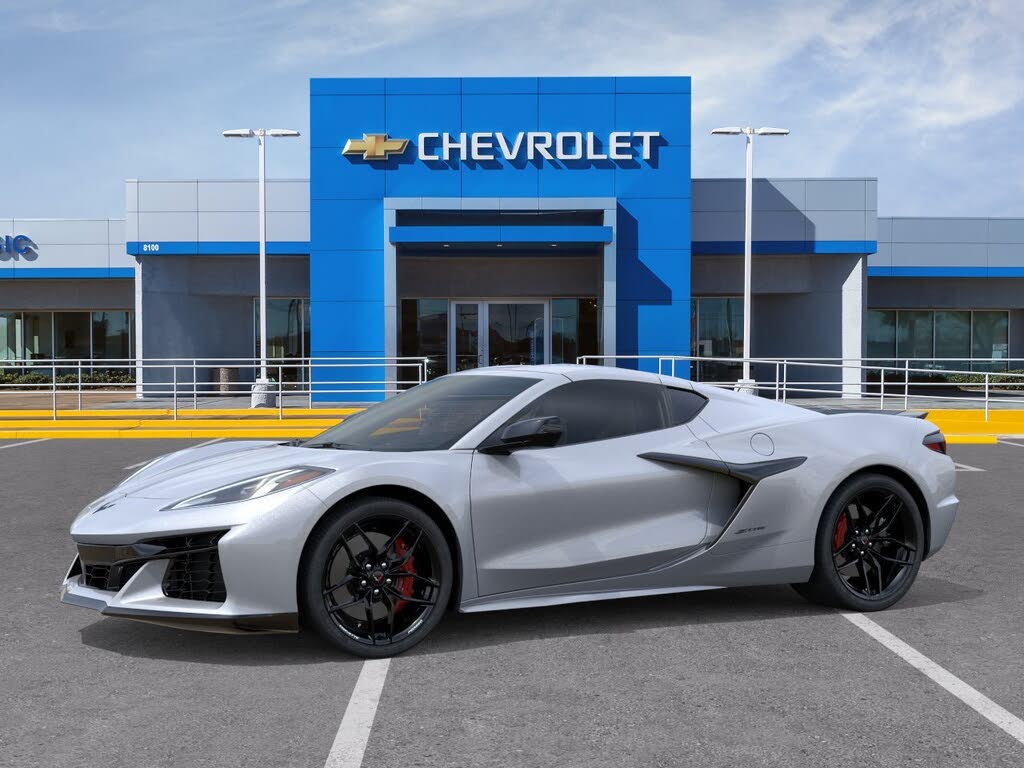 2027 Chevrolet Corvette Z06 3LZ Coupe RWD photo 2