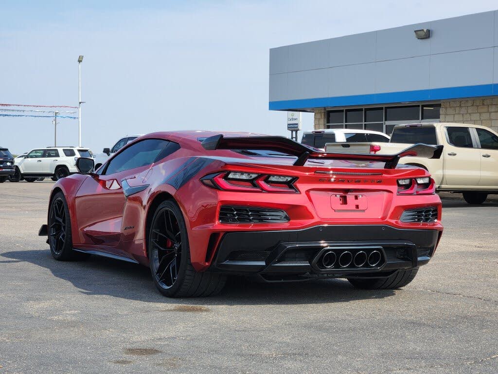 2025 Chevrolet Corvette Z06 3LZ Coupe RWD photo 5