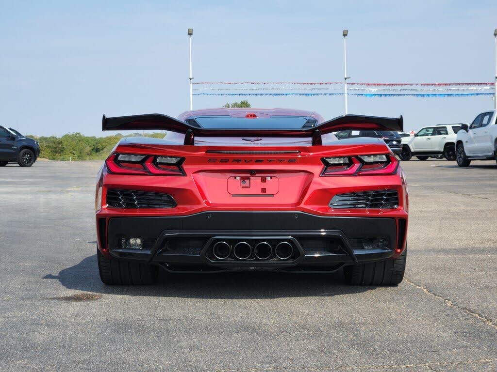 2025 Chevrolet Corvette Z06 3LZ Coupe RWD photo 6