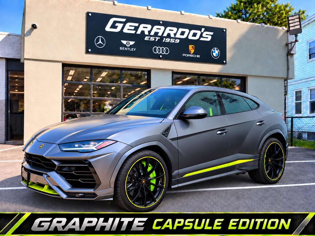 2022 Lamborghini Urus AWD
