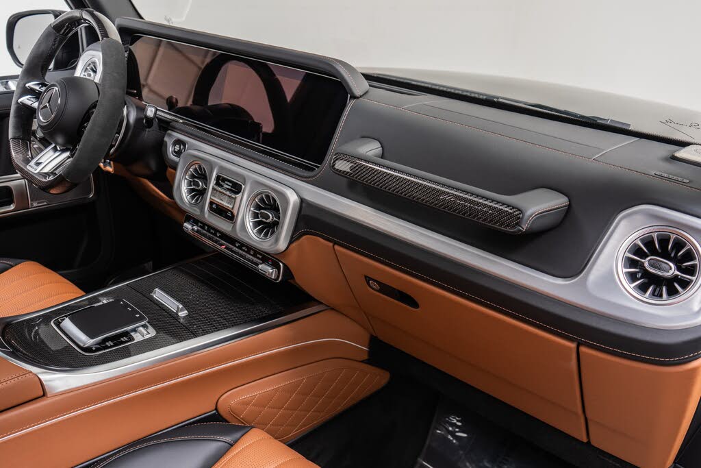 2027 Mercedes-Benz G-Class AMG G 63 4MATIC photo 14