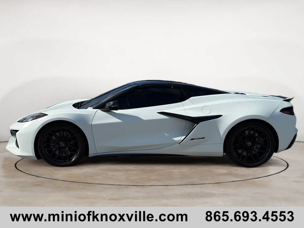 2025 Chevrolet Corvette Z06 3LZ Convertible RWD photo 6
