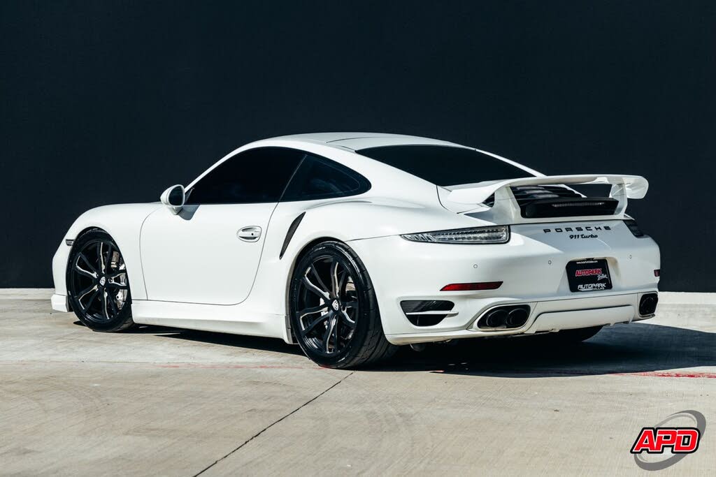 2015 Porsche 911 Turbo Coupe AWD photo 4 of 24