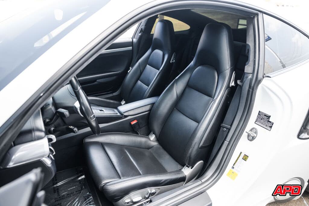 2015 Porsche 911 Turbo Coupe AWD photo 5 of 24