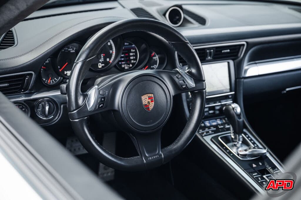 2015 Porsche 911 Turbo Coupe AWD photo 7 of 24