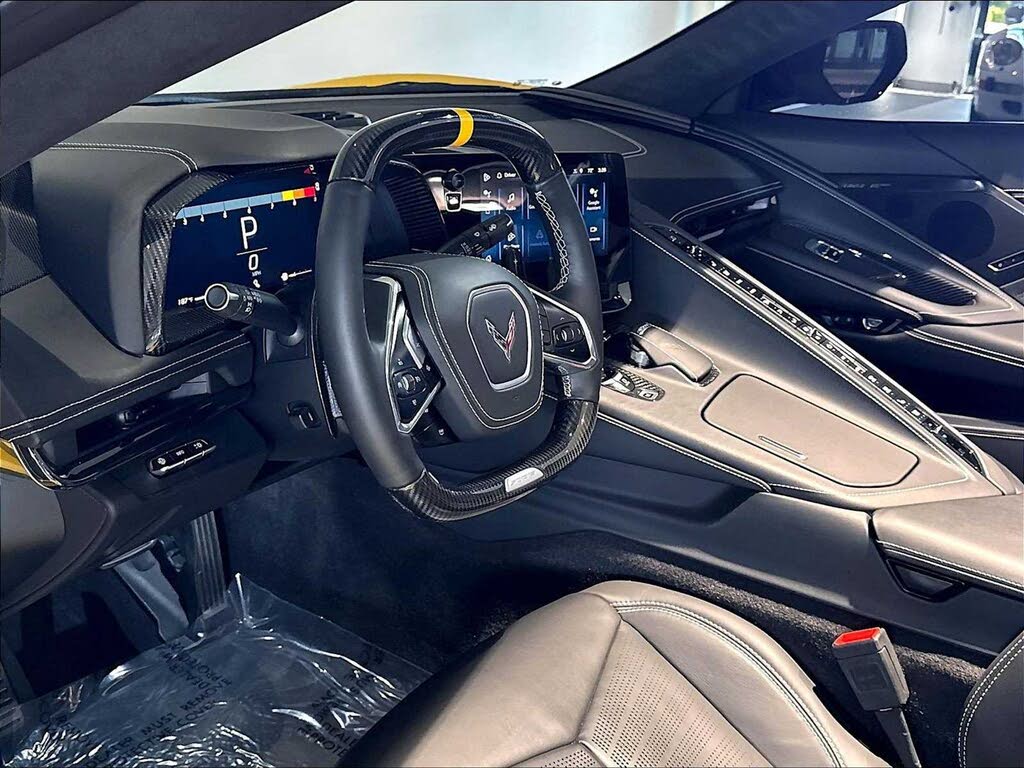 2025 Chevrolet Corvette Z06 3LZ Convertible RWD photo 5