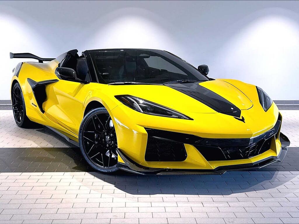 2025 Chevrolet Corvette Z06 3LZ Convertible RWD photo 10