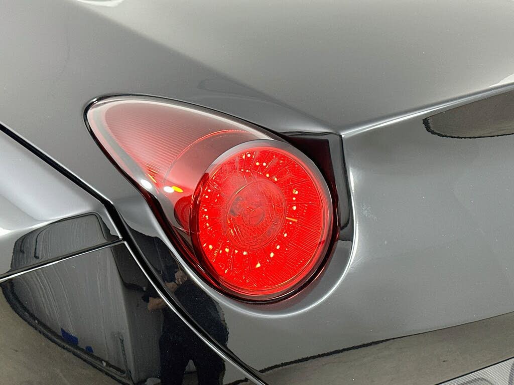 2014 Ferrari California Roadster photo 13