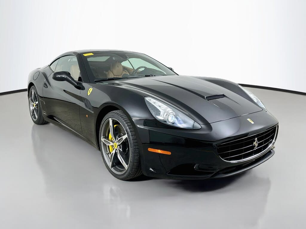 2014 Ferrari California Roadster photo 3