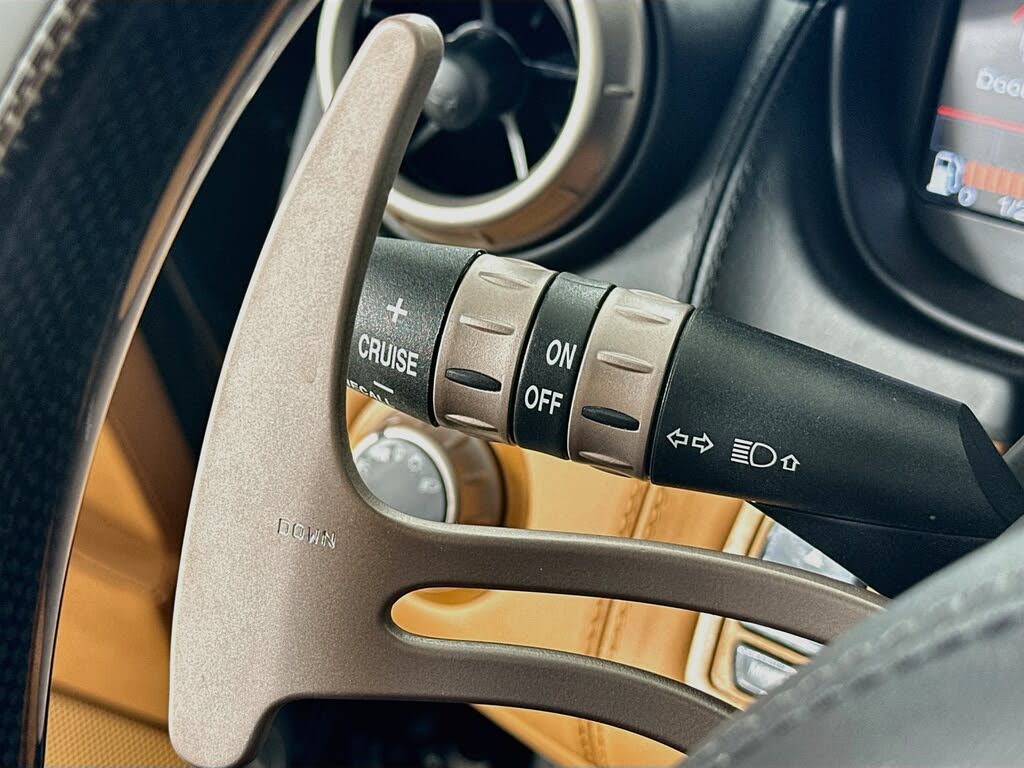 2014 Ferrari California Roadster photo 21