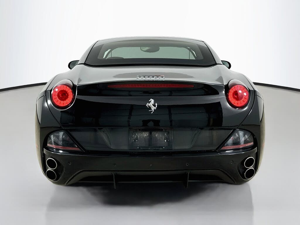 2014 Ferrari California Roadster photo 6